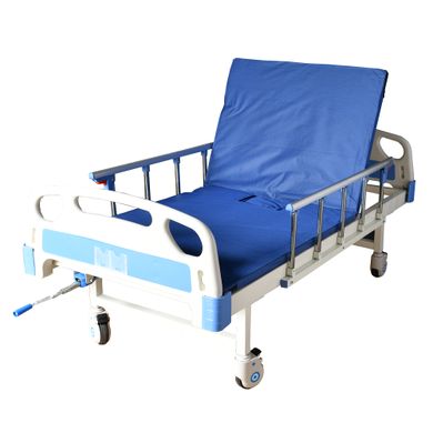 Медицинская кровать на колесах Supretto механическая 2-секционная (уценка)