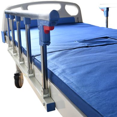 Медицинская кровать на колесах Supretto механическая 2-секционная (8555)